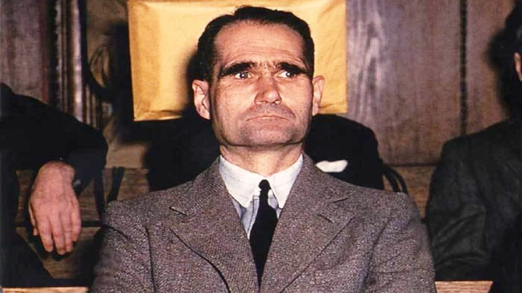 Orines de camello para Rudolf Hess